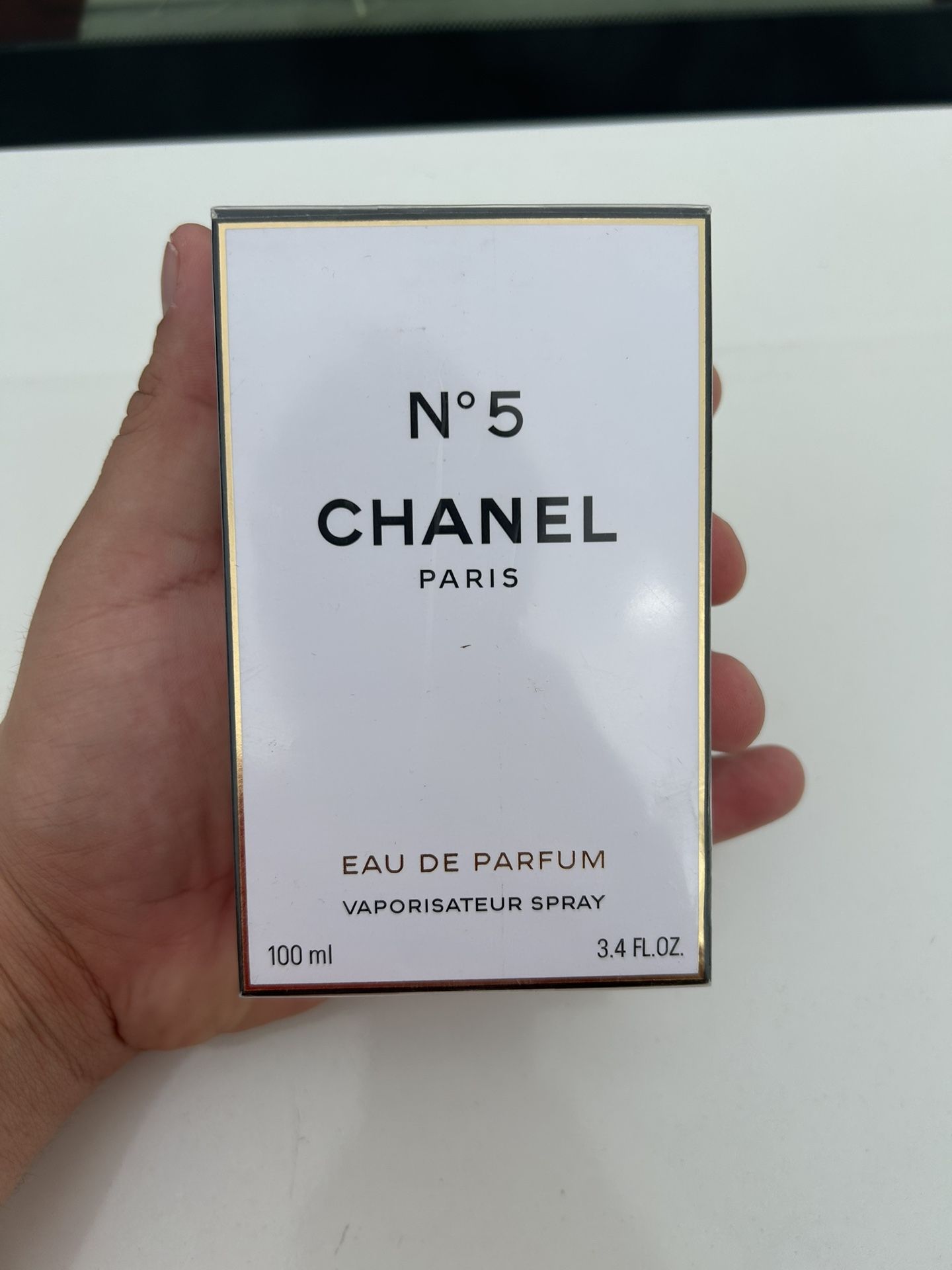 N.5 Chanel Perfume
