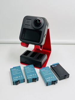 GoPro MAX 360 16.6 360 Action Camera BUNDLE 3 Batteries 