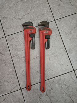 Rigid 24" Pipe Wrenches