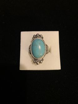 Ring , new ( adjustable size )