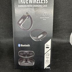 Eat Buds With Charging Case
