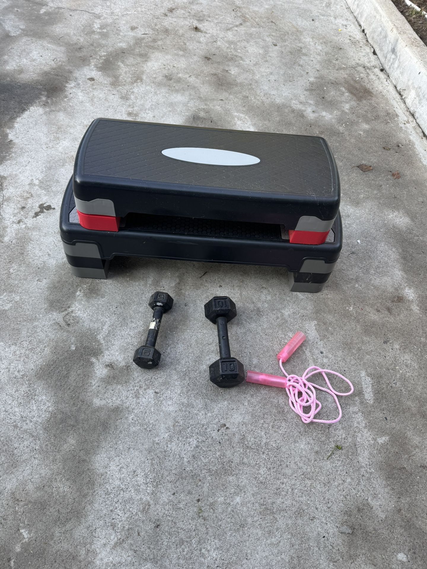 Tone Fitness Aerobic Step With Dumbbells 