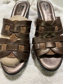 Spring step woman's 8.5