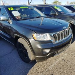 2012 Jeep Grand Cherokee Límites Edition Hemi  5.7 Liters 