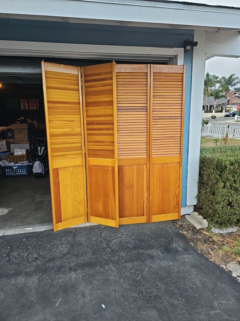 Wood Folding Doors