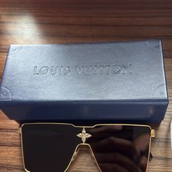 AUTHENTIC Louis Vuitton Sunglasses! $500 OBO 