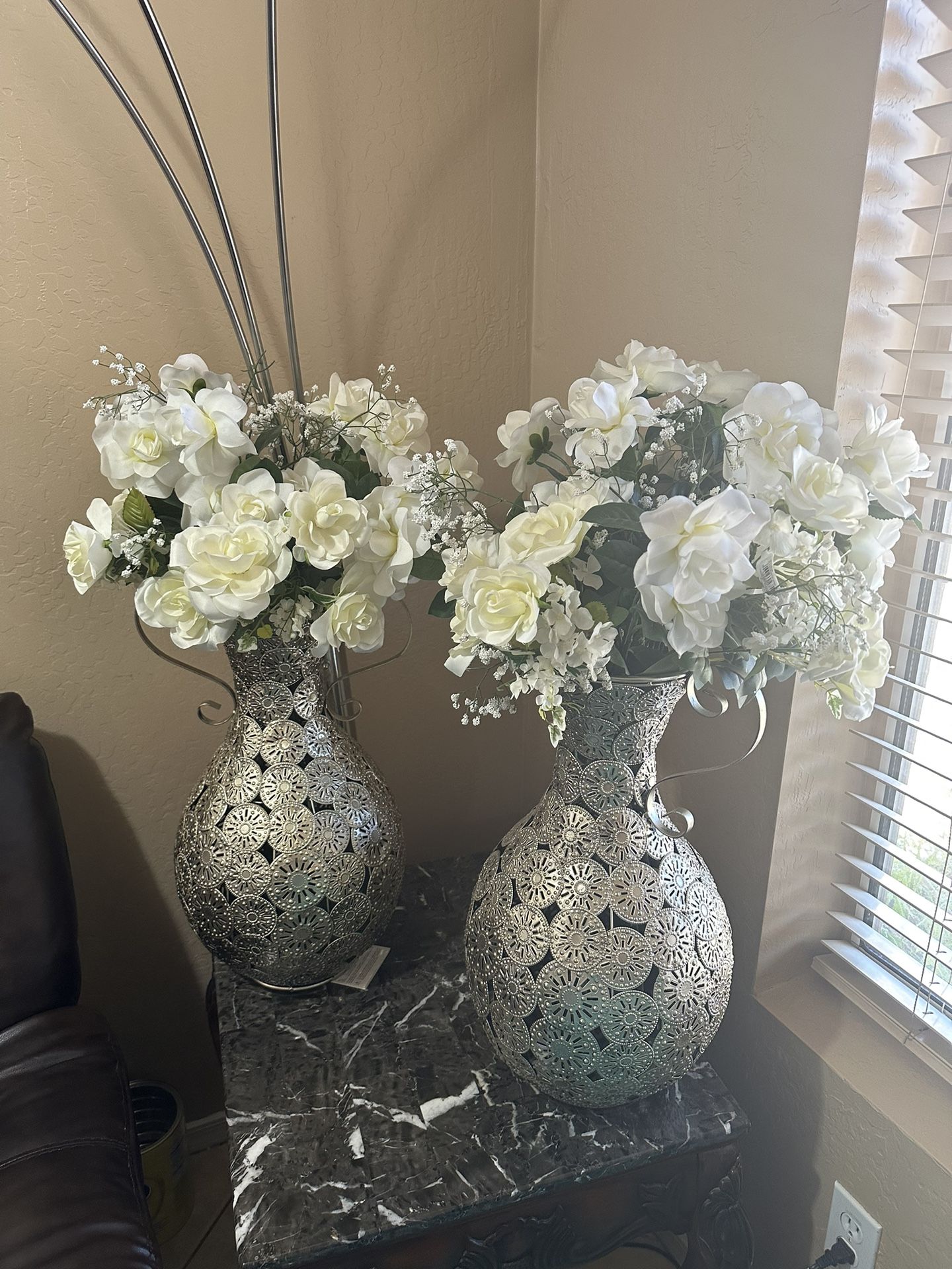 Home Decor Vase And  Artificial Flower