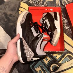 🚨Selling these sz,10.5! 2017 Cement 3’s 