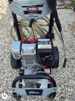 Simpson Pressure Washer Available BRAND NEW . COMPLETE HOSE WAND TIPS