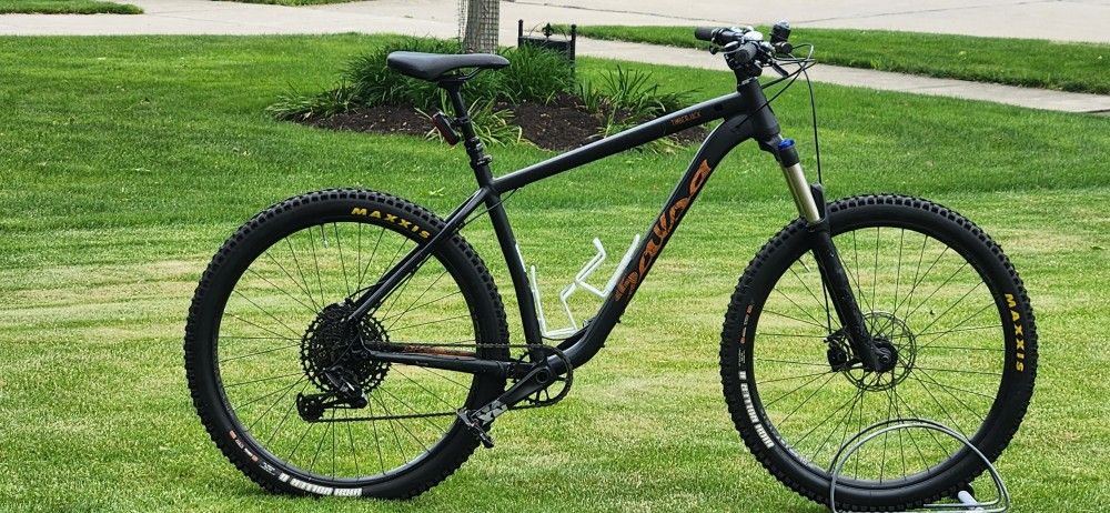 SALSA TIMBER JACK XT - CROSS COUNTRY - LARGE FRAME (1×10) TUNED