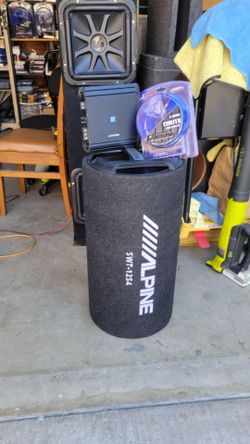 12inch Sub Alpine and amplifier Alpine and kit