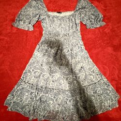 Trixxi Dress Size Medium 