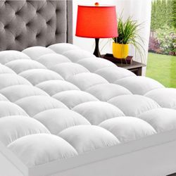 King-size mattress topper