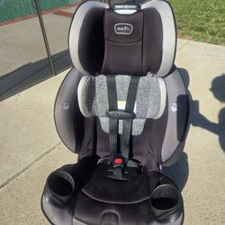 Evenflo 3 In 1 Convertible Carseat