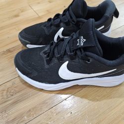 Boys NIKES 