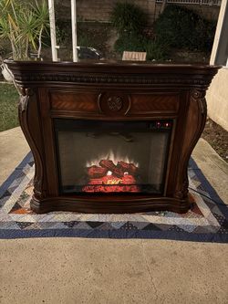 Lexington Electric Fireplace Mantel in Empire Cherry