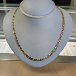 14k Gold Cuban Link Necklace 11.8 Grams 24 Long Layaway Available % Down If You Are Interested Ask For Maribel Thank You 