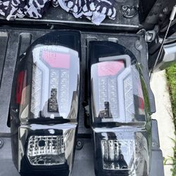tacoma 3rd gen taillights