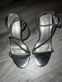 Windsor sliver heels 