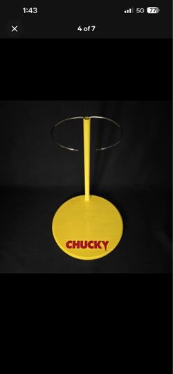 Chucky doll stand for all dolls