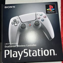 PlayStation 30th Anniversary PS5 controller BRAND NEW