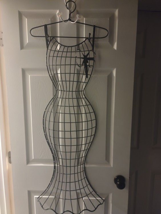 Dress form