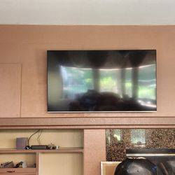 Samsung 75 Class LED NU8000 Series 2160p Smart 4K UHD TV w/ HDR
Price: obo