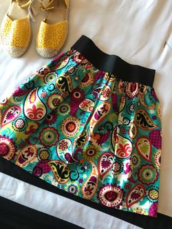 Girls Skirt size 6