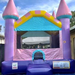 Bounce House / Brinca Brinca For Sale