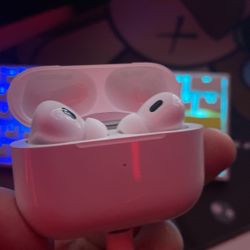 Airpods pro gen 2 slightly used