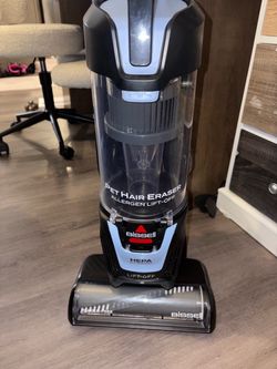 Bissell Pet Hair Eraser Allergen Lift-Off Vacuum