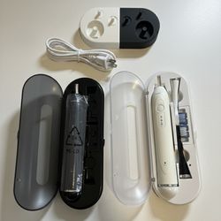 Acquasonic Pro Black And White Electric Toothbrush 2-pack 