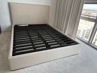 RH Restoration Hardware Lawson Panel Queen Bed