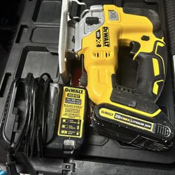 20-Volt MAX XR Lithium-Ion Cordless Brushless Jigsaw with 20-Volt 