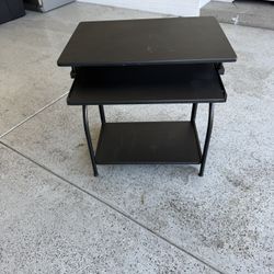 Black Desk