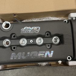 Brand new in box Mugen valve cover Black 