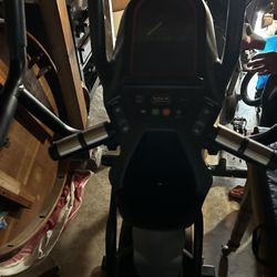 Bowflex Max 6 Trainer