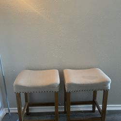 Pair of Cream Backless Counter Stools - Nailhead Detail