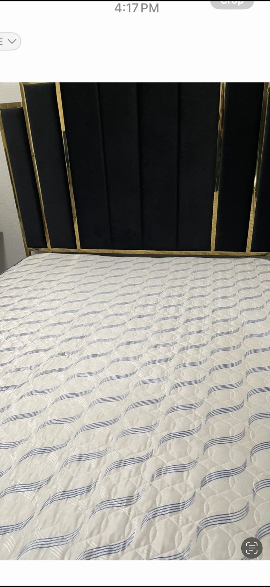 Black/gold Full Bed With Mattress