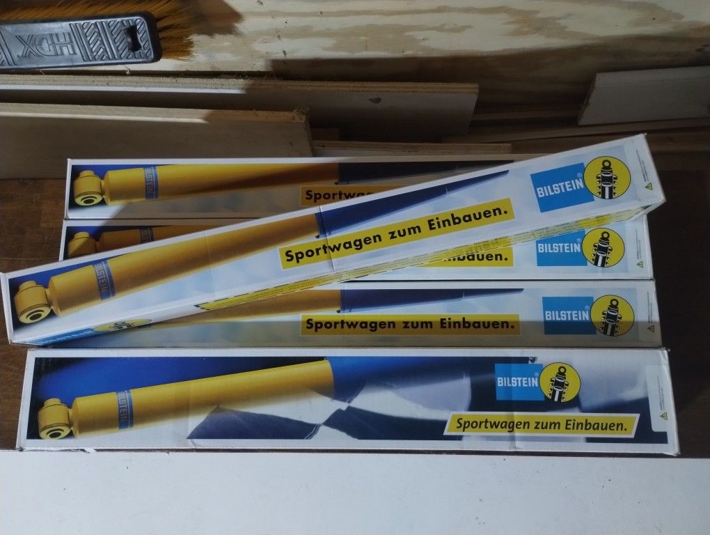 Bilstein B8 5100 Kit For 2008-16 F250 F350