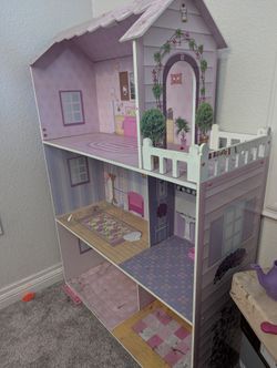 3 Feet Tall Dollhouse