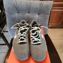 Nike Zoom Attero Low Men's Size 11