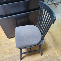 8 Foot Table And Chairs 