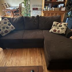 Couch/ Sofa With Reversible Chaise