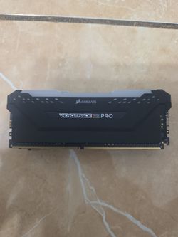 Corsair Vengeance Rgb Pro 32gb ram