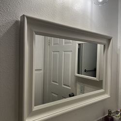 Mirror White