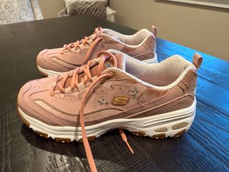 Skechers D’Lites Floral Sneakers Women’s Size 8.5 New