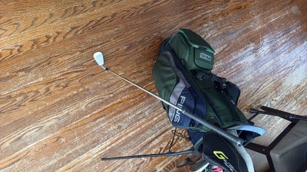 Taylormade P790 PW golf club