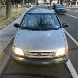 2000 Toyota Sienna