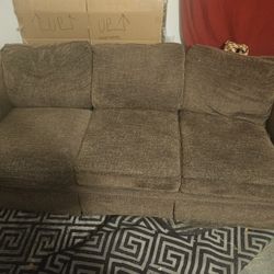 Fold Out Bed Couch!  Comfy! 